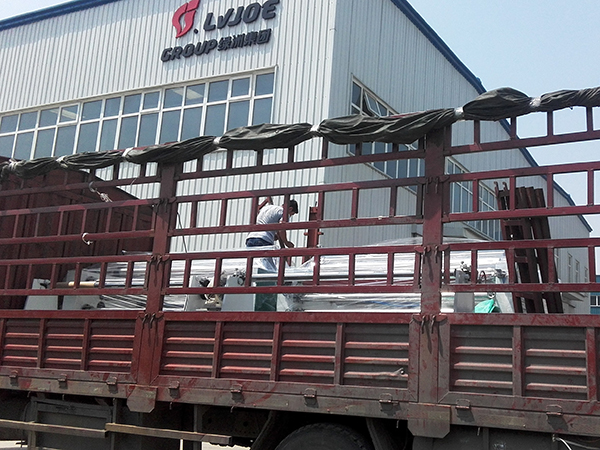 陜西客戶訂購膠帶分切機發貨